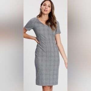 Banana RepublicSS Plaid Double V Sheath Dress size 2 Pre-Owned
